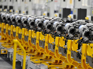 Supporting image for story: Pilot scheme at Jaguar Land Rover to stop workers isolating after Test and Trace 'ping'