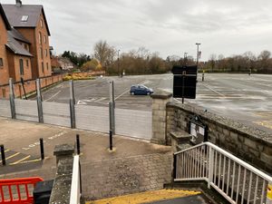 Supporting image for story: Flood barriers 'not needed' in Shrewsbury car park but alert remains