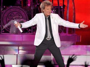 Supporting image for story: Extra £55 tickets released for Rod Stewart gig in Shrewsbury
