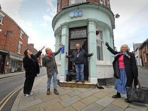 Supporting image for story: Protests over proposed closure of town's last bank