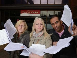 Supporting image for story: 4,000 signatures for petition against market rent increase