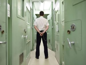 Supporting image for story: Prisons ‘creaking’ under pressure amid plans to release offenders 70 days early