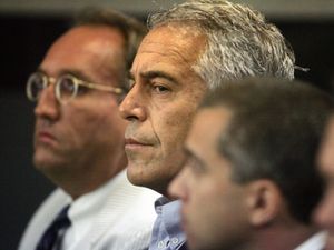 Supporting image for story: US Justice Department renews bid to unseal Jeffrey Epstein grand jury materials