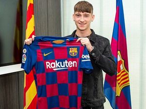 Supporting image for story: West Brom will fight Barcelona for Louie Barry money