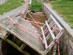 Supporting image for story: Newport Canal bridge back in place - with 'keep off' warning