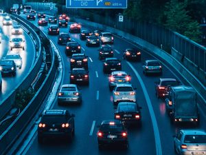 Supporting image for story: German government will not impose autobahn speed limit