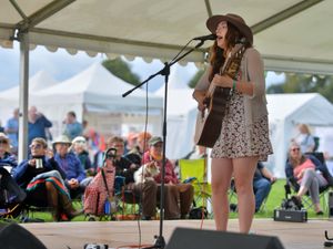 Supporting image for story: Music lovers set up camp for the start of Shrewsbury Folk Festival