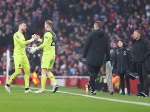 Supporting image for story: Wolves keeper Dan Bentley sends message to Wolves fans 