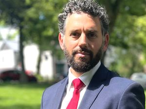 Supporting image for story: Strained economy will push people to the brink, warns assistant crime commissioner
