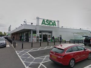 Supporting image for story: JAILED: Asda samurai sword carjackers locked up for six years each