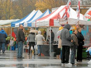 Supporting image for story: 1,000 back bid to bring back Brownhills market