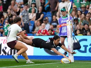 Supporting image for story: Braxton Sorensen-McGee scores hat-trick as World Cup holders NZ thrash Ireland