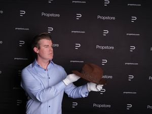 Supporting image for story: Indiana Jones hat sells for more than £450,000