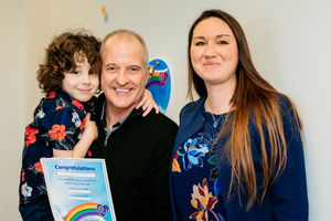  Zac Oliver, Steve Bull and Mother Hannah Oliver-Willets