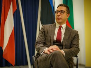 Supporting image for story: Estonian defence chief praises UK for Nato support but calls for extra troops