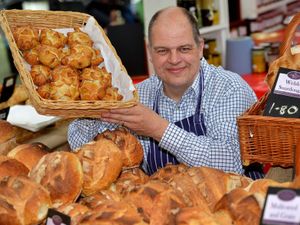 Supporting image for story: Thousands due to attend Ellesmere Food and Drink Festival 