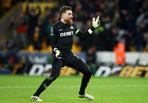 Goalkeeper Jose Sa got in on the act (Photo by Dan Istitene/Getty Images)