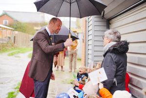 The Prince and Princess of Wales meeting locals during a visit to the Hanging Gardens. Photo: Ben Birchall/PA Wire