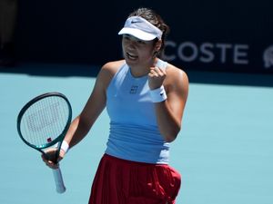 Emma Raducanu beat Amanda Anisimova to reach the quarter-finals