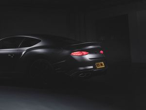 Supporting image for story: Bentley to return ‘iconic’ nameplate for new performance-focused coupe