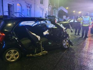 Supporting image for story: Child among four injured in four-car Dudley crash