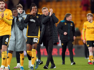Supporting image for story: Gary O'Neil: Wolves taking FA Cup seriously