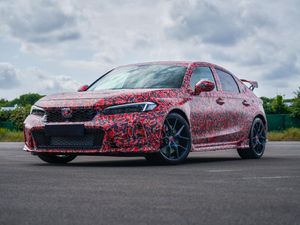 Supporting image for story: Honda confirms 2022 launch for new Civic Type R
