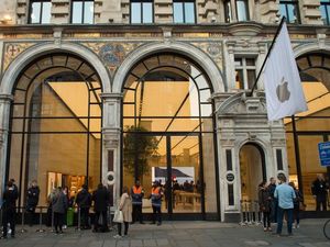 Supporting image for story: Apple Music comes to Amazon Echo devices in the UK