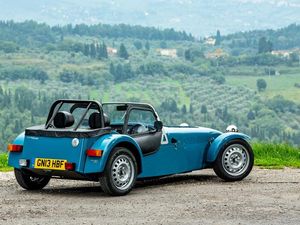 Supporting image for story: 10 fuel-sipping fun cars for summer