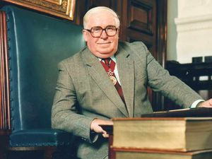 Supporting image for story: Tributes to former Staffordshire County Council chairman