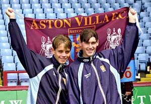 Lee Hendrie alongside Gareth Barry