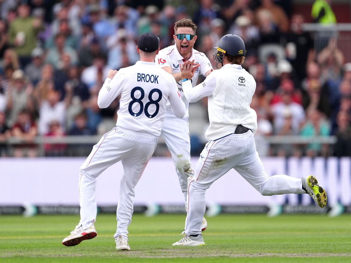 Liam Dawson ends long wait for Test wicket as England make inroads after lunch