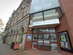 Supporting image for story: Jane Eyre: An Autobiography, Stafford Gatehouse MET - review