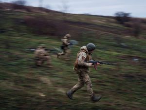 Supporting image for story: Russia claims capture of another village in eastern Ukraine