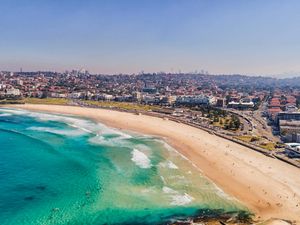 Supporting image for story: What we know so far about the Bondi Beach terror attack