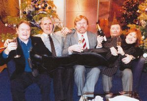 On the set of a Christmas special, with Welsh rugby greats Delme Thomas, Derek Quinnell and Ray Gravell, and Caryl Parry Jones. c Dafydd Iwan