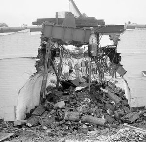 Another picture of the bridge demolition in August 1985.