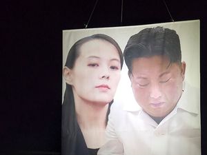 Supporting image for story: Activist floats balloons again despite North Korea’s warning