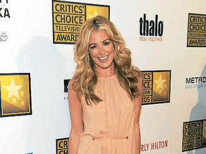 Supporting image for story: Cat Deeley's a real glamourpuss