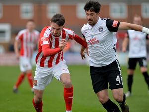 Supporting image for story: Stourbridge 0 Kings Langley 0 - Report and pictures 