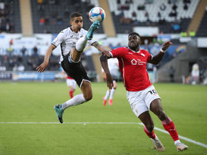 Supporting image for story: Daryl Dike set to complete West Brom move