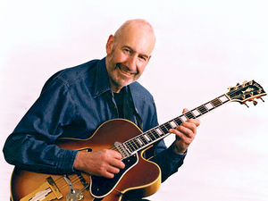 Supporting image for story: Tributes as Codsall guitar teacher who found worldwide acclaim dies aged 79