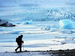 Supporting image for story: Extreme floods caused by melting glaciers likely to cause more deaths – research