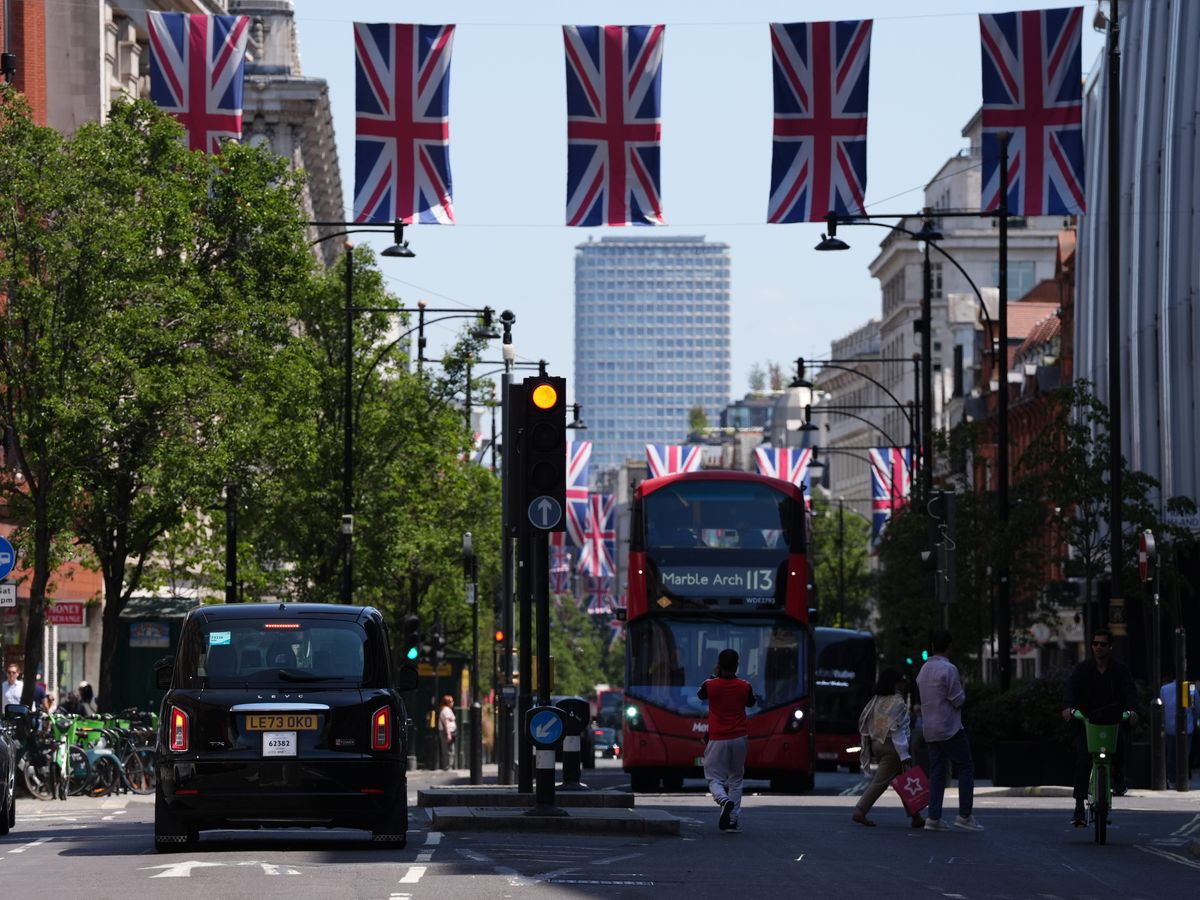One-day pedestrianisation of Oxford Street &lsquo;will give glimpse of future&rsquo;