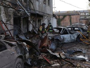 Supporting image for story: Russia and Ukraine trade deadly strikes as Zelensky anticipates diplomacy at UN