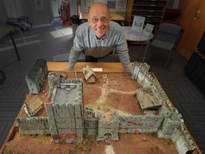 Supporting image for story: Bridgnorth Castle recreated using toothpick sculptures and blueprints