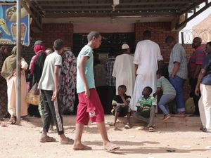 Supporting image for story: Cholera spreading in Sudan as fighting between rival generals rumbles on