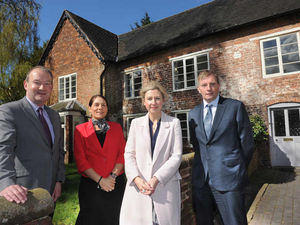 Supporting image for story: Connect PR to quit city in move to the country