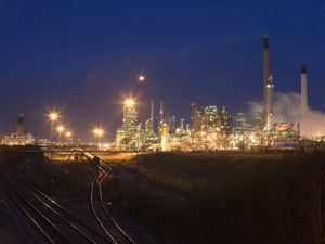 Supporting image for story: Prax Lindsey oil refinery to stop standalone operations after Phillips 66 sale