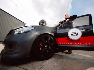 Supporting image for story: WATCH: Shropshire motor team scorches to world record with 237mph Nissan Qashqai 